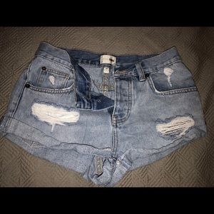 Jean shorts size 25
